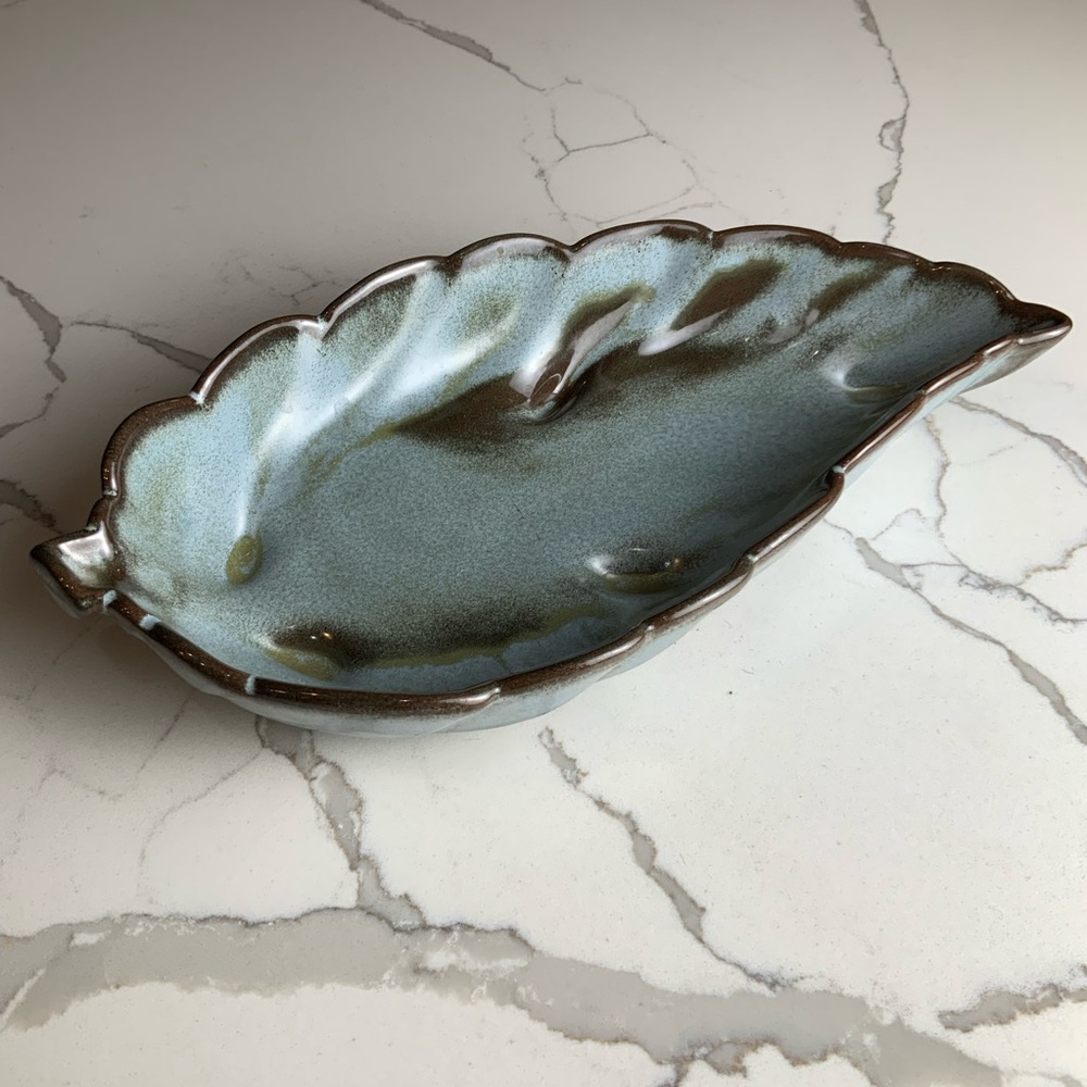 The Frankoma  Vintage Pottery Blue Brown Leaf Candy Trinket Dish